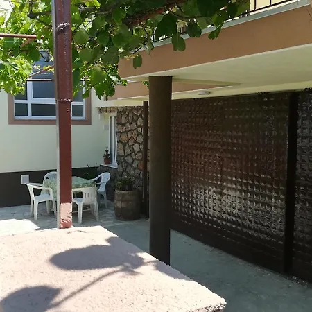 Guest house House Nativa