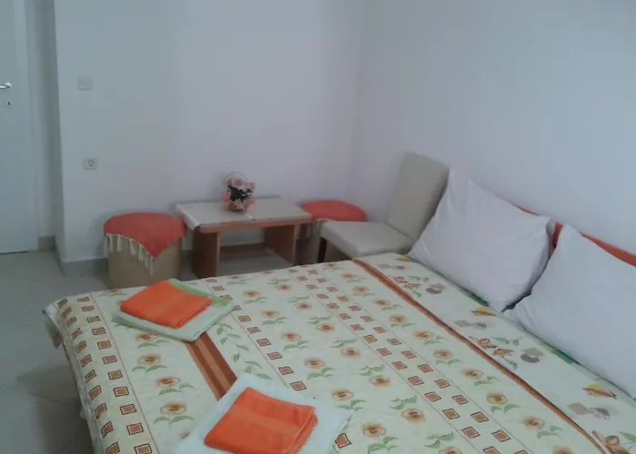 Guest house House Nativa 3*